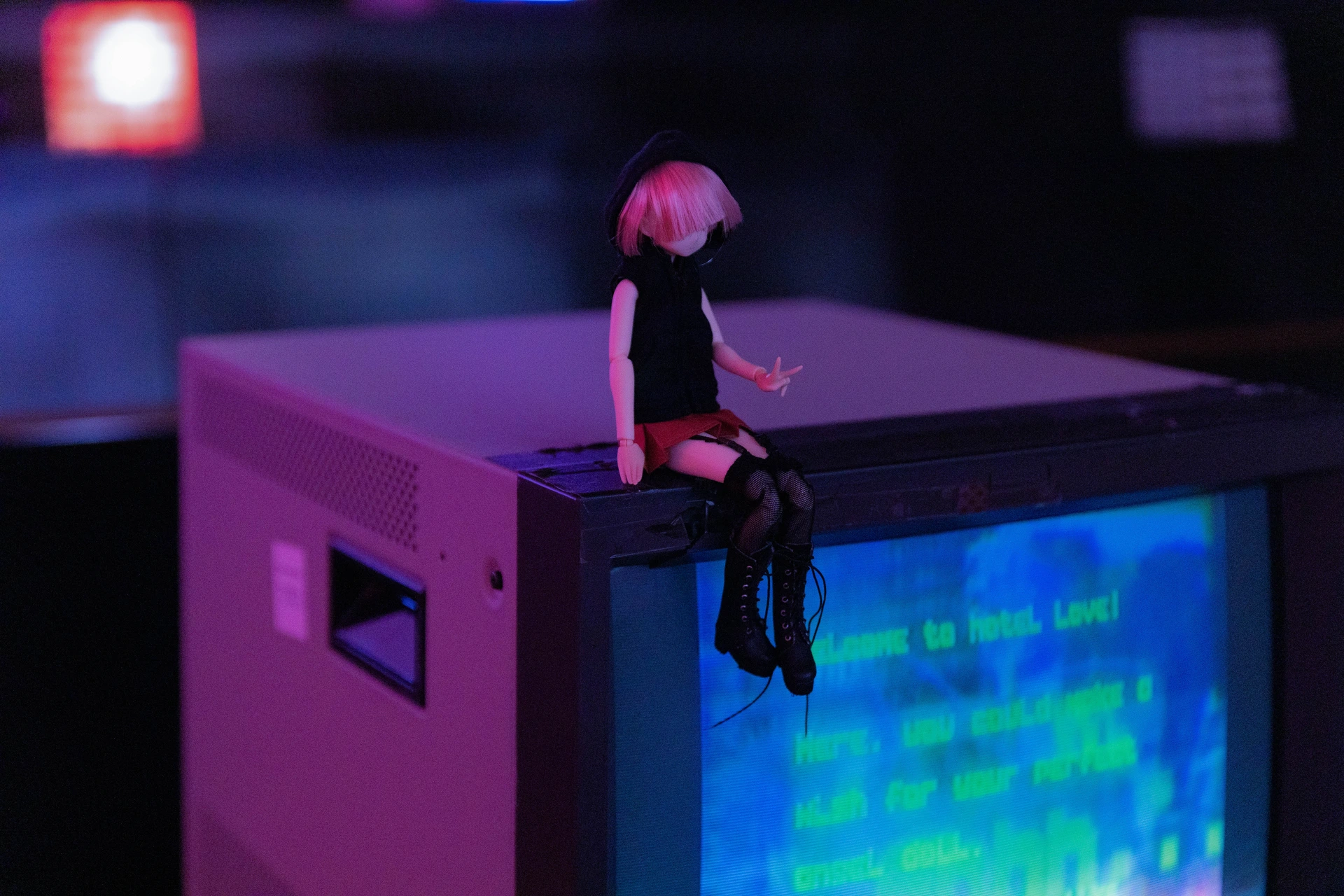hotel LovE installation view 4